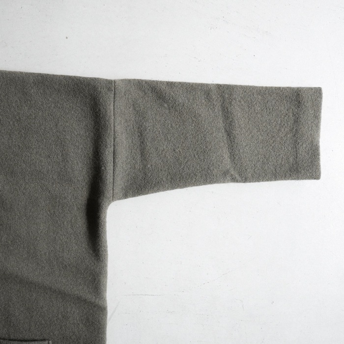 ○(e253k092) / evam eva (エヴァムエヴァ) / press wool robe(プレス