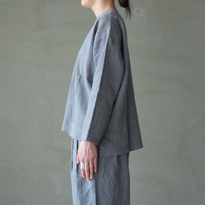 □(e261t075) / evam eva (エヴァムエヴァ) / linen washi no collor