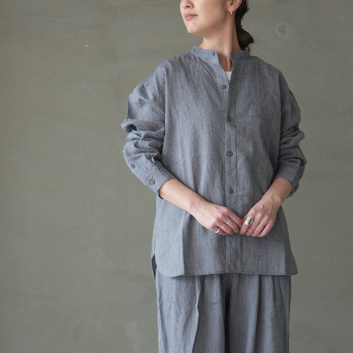 【24SS】美品♡エヴァムエヴァ バンブーリネンシャツ シェルボタン 洗える M e261t078) / evam eva (エヴァムエヴァ) / linen washi band collor