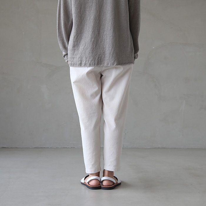 evam evaの綿ナロータックパンツ E201T011) / evam eva(エヴァムエヴァ) / cotton double tuckPT