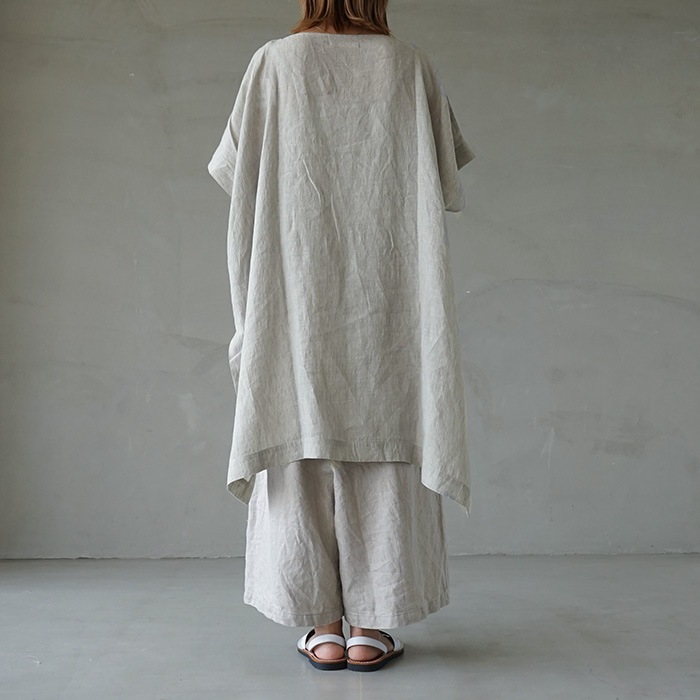 evam eva linen poncho(リネンポンチョ) sumi e221t193) / evam eva(エヴァムエヴァ) / linen poncho(リネン