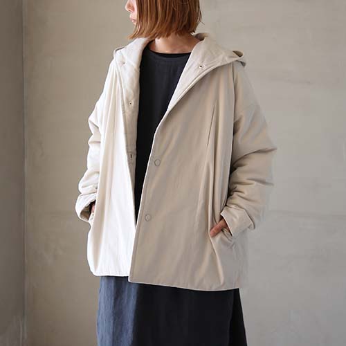 はる様♡専用【evam eva 】ラムウール フードコートピン付き　上品 楽天市場】evam eva エヴァムエヴァ プレスウール フード コート