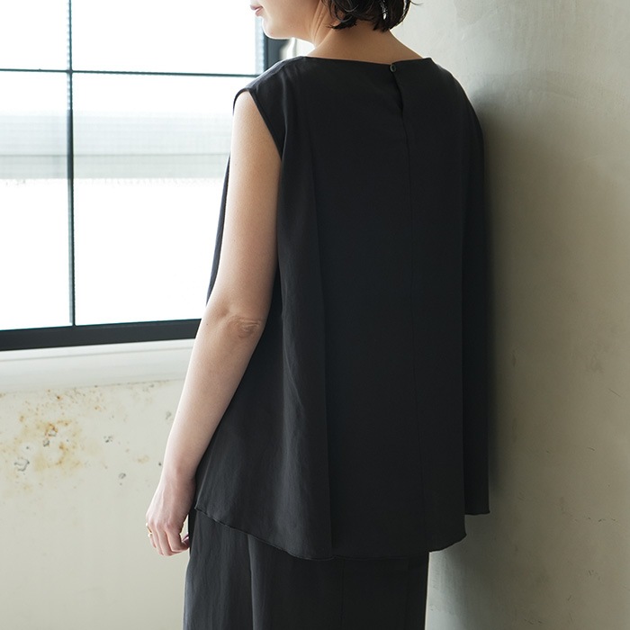 e231t158) / evam eva (エヴァムエヴァ) /cotton sleeveless