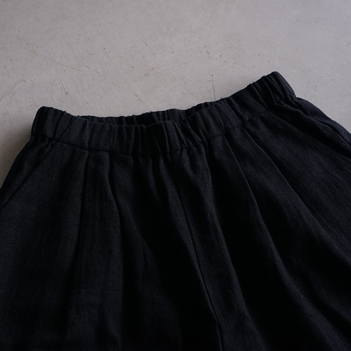 クリーニング済み　evan eva ウールパンツ　ブラック クリーニング済み evan eva ウールパンツ ブラック