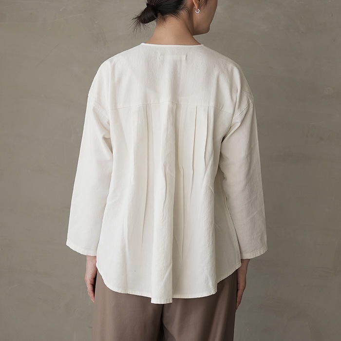 e253t164) / evam eva (エヴァムエヴァ) / cotton wool no collar