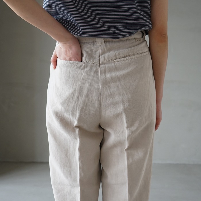 60%OFF】(fr0301-w4011) / FARAH(ファーラー) Three-tuck Wide Pants