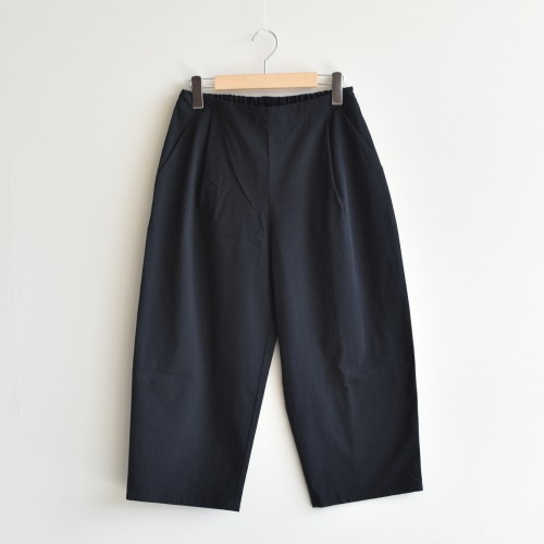 e201t138) / evam eva(エヴァムエヴァ) / cotton tuck easy PT