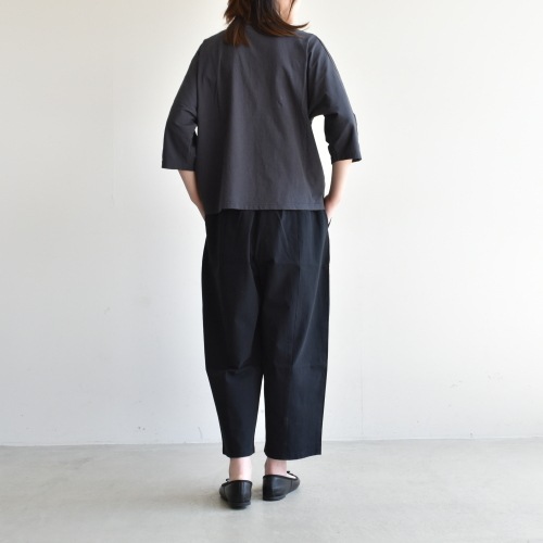 e201t138) / evam eva(エヴァムエヴァ) / cotton tuck easy PT  