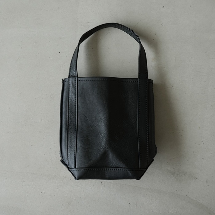 TEMBEA テンベア バゲッドトート ミニ PVC レザー ブラック 巾着