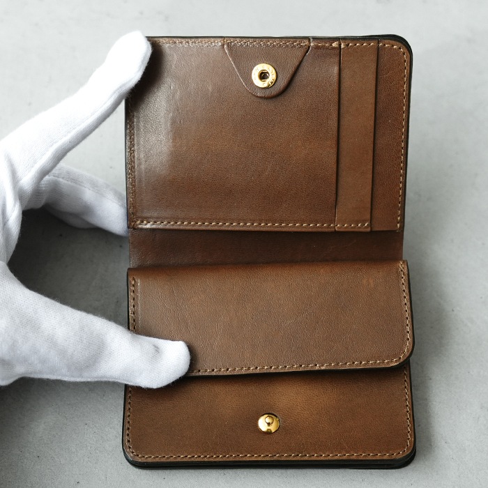 flp-30-id) / forme (フォルメ) / 〈Post wallet）ILCEA×DOUBLE