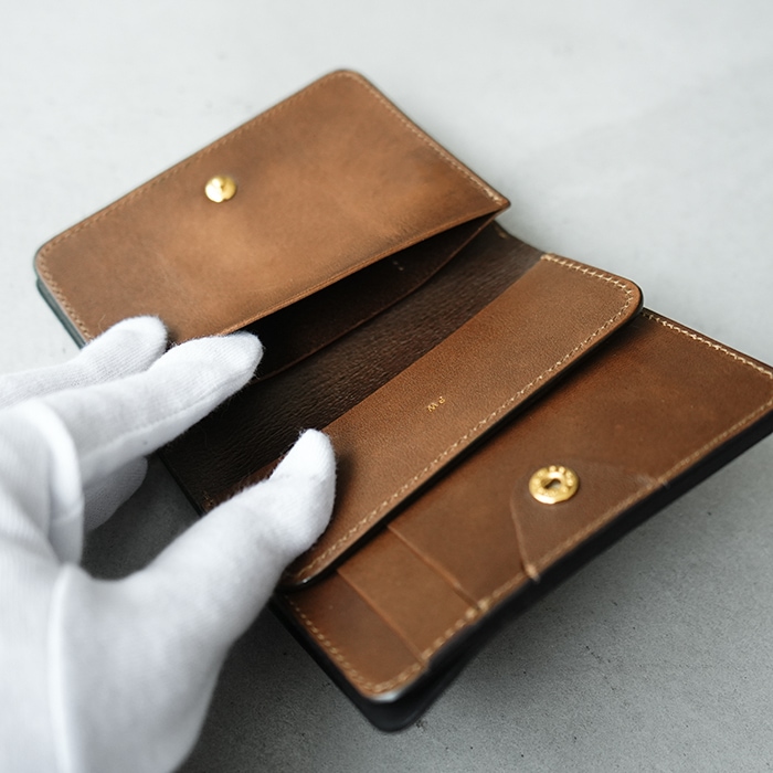 flp-30-id) / forme (フォルメ) / 〈Post wallet）ILCEA×DOUBLE