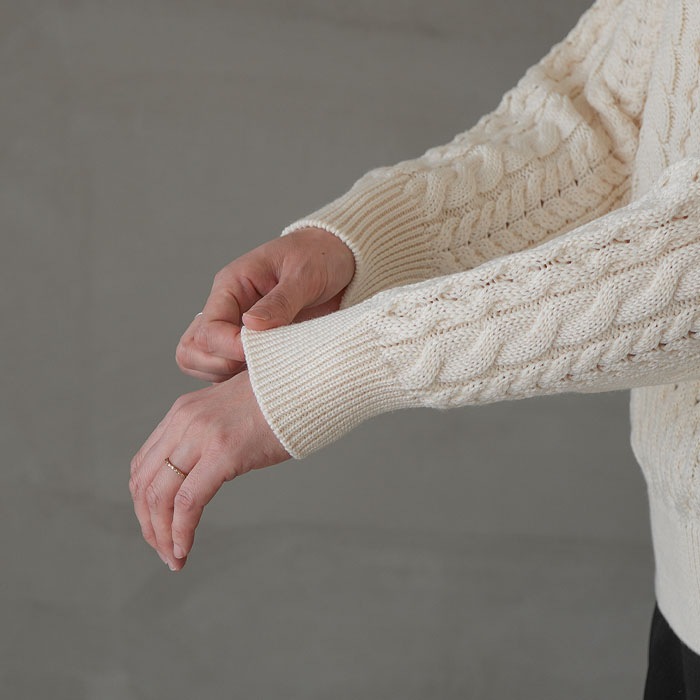 bn-24fl-035) / BATONER (バトナ―) / SOLID WOOL ARAN CREW NECK