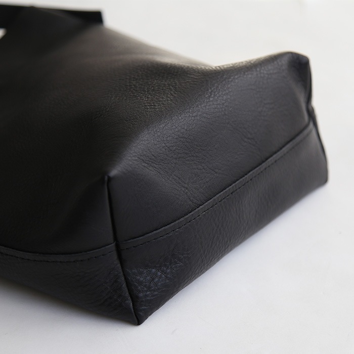tmb-1705n) / TEMBEA(テンベア) / BAGUETTE TOTE SHRINK LEATHER
