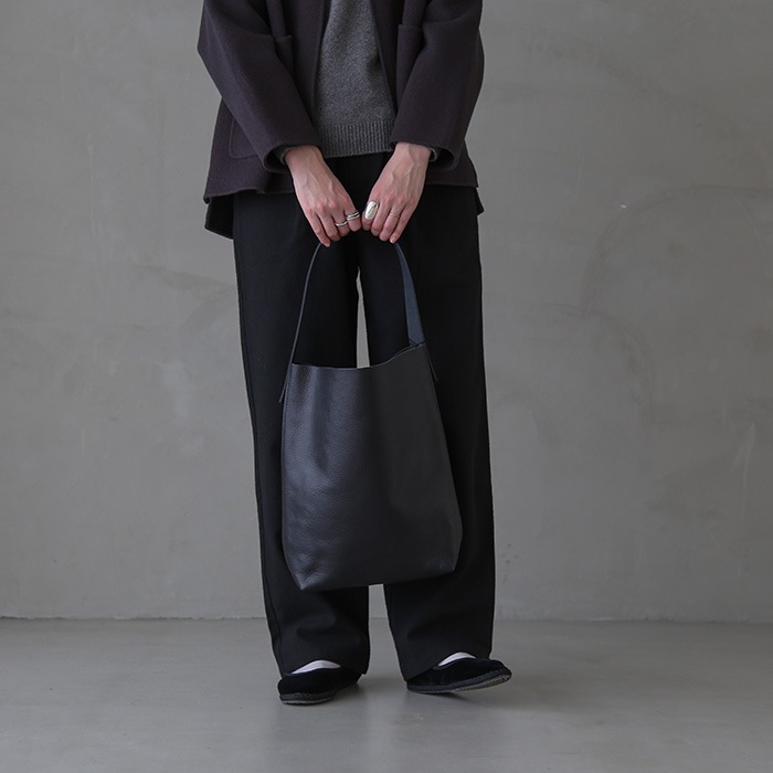 tmb-1705n) / TEMBEA(テンベア) / BAGUETTE TOTE SHRINK LEATHER