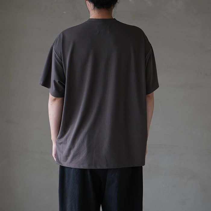 d*u様 YOKO SAKAMOTO ヘンリーネック Tシャツ オリーブ 24S YOKO SAKAMOTO ヘンリーネック Tシャツ オリーブ 24SS - メルカリ