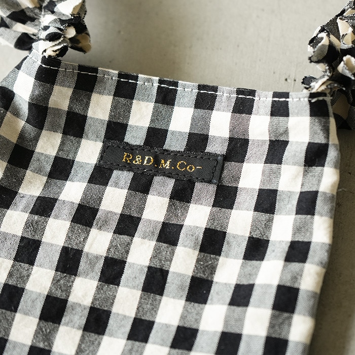 R&D.M.Co- ギンガムチェックフリルショルダーポシェット R&D.M.Co- ギンガムチェックフリルショルダーポシェット - メルカリ