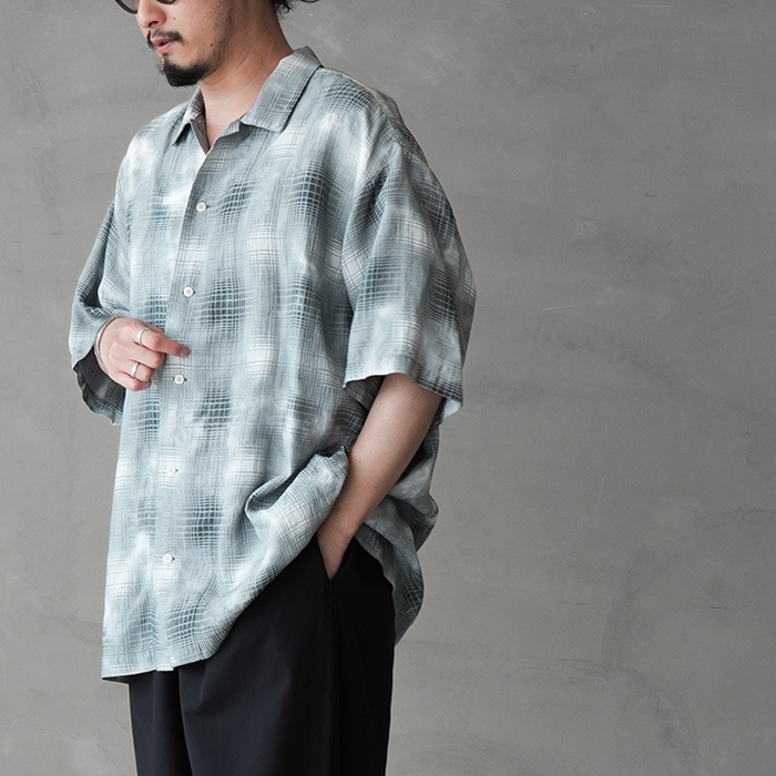 ents. Linen Ombre check shirt