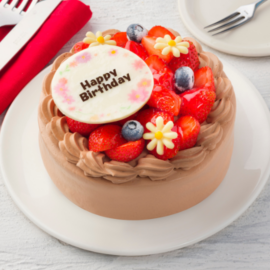 いちごいっぱいチョコケーキ