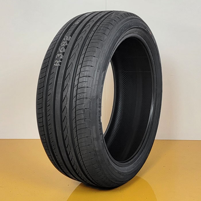 2026年製】 YOKOHAMA 235/45R18 94W ADVAN dB V551V アドバン デシベル