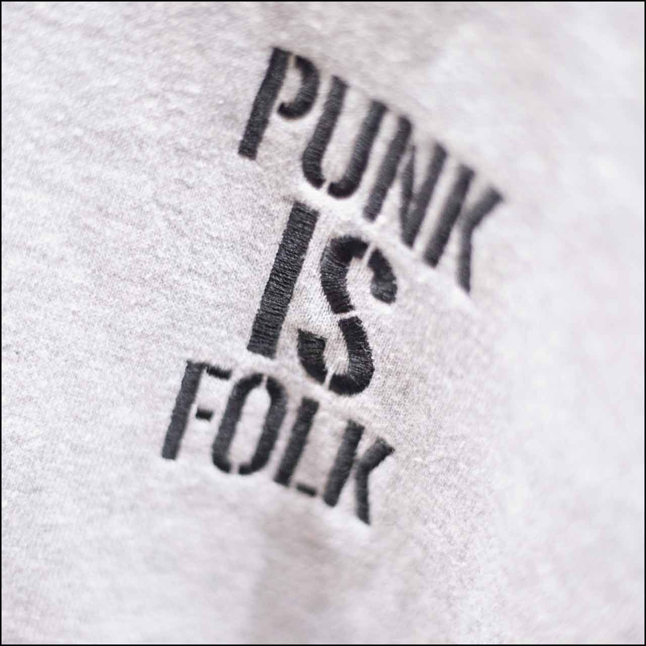 PUNK IS FOLKパーカー