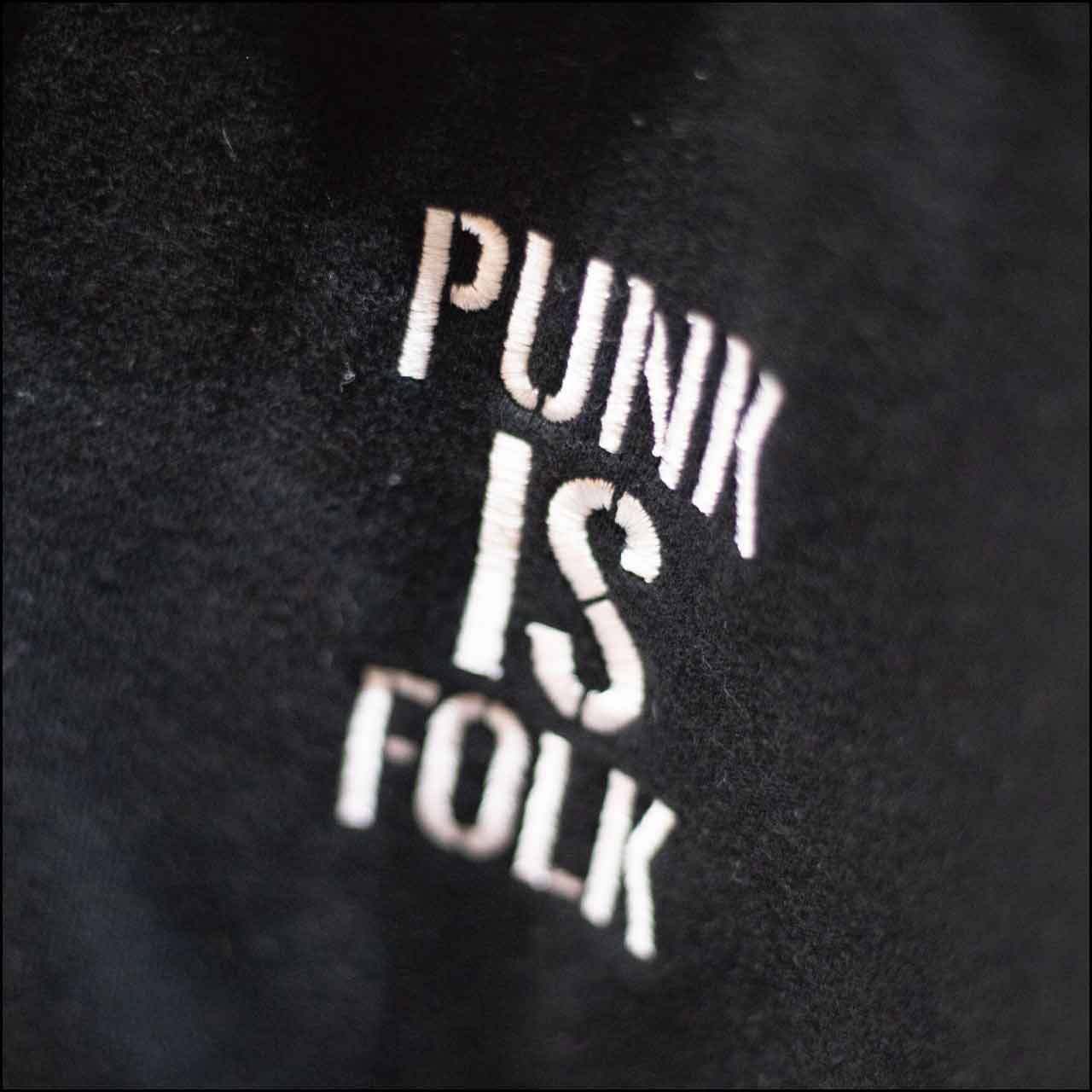 PUNK IS FOLKパーカー