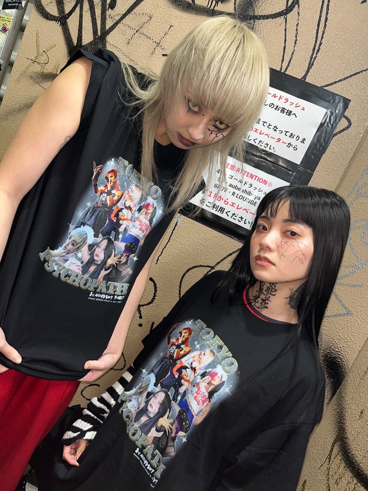 コラTシャツ