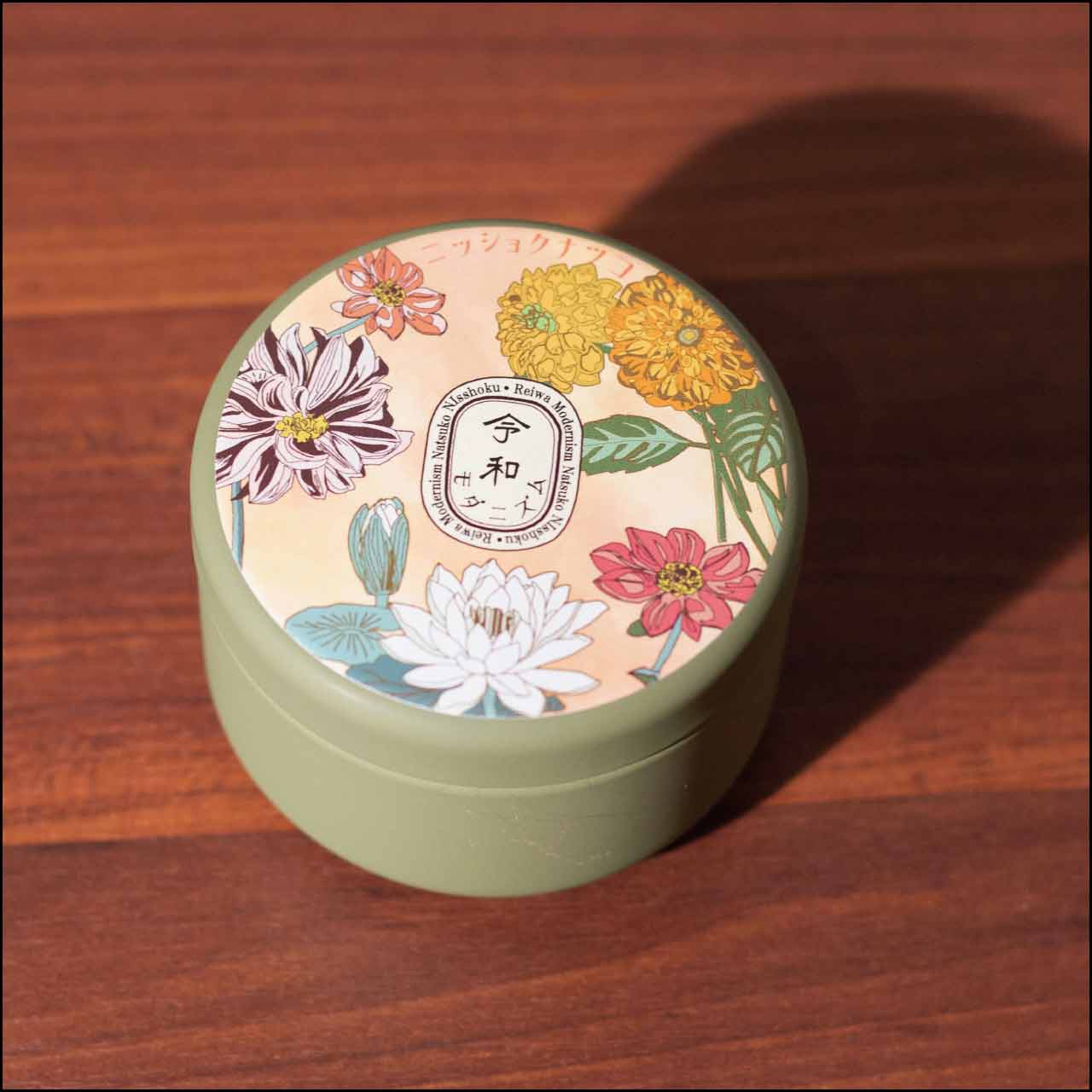 缶入りフレークステッカーセット