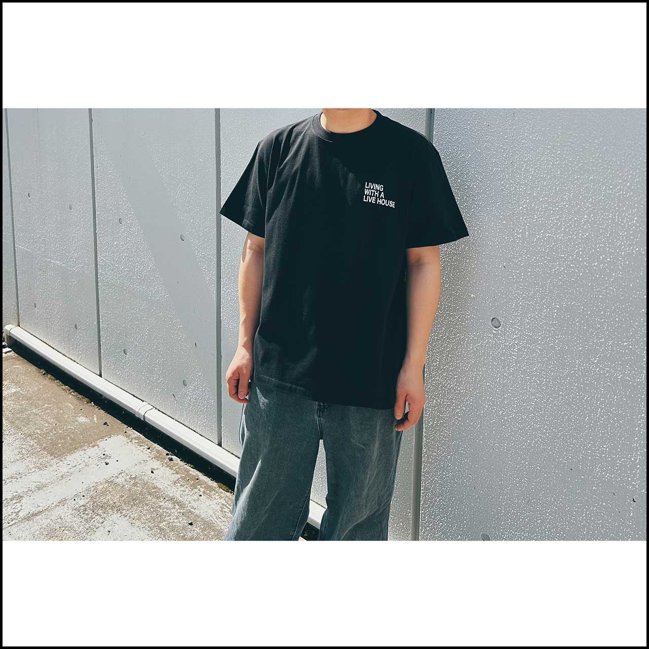 Live photo Tee