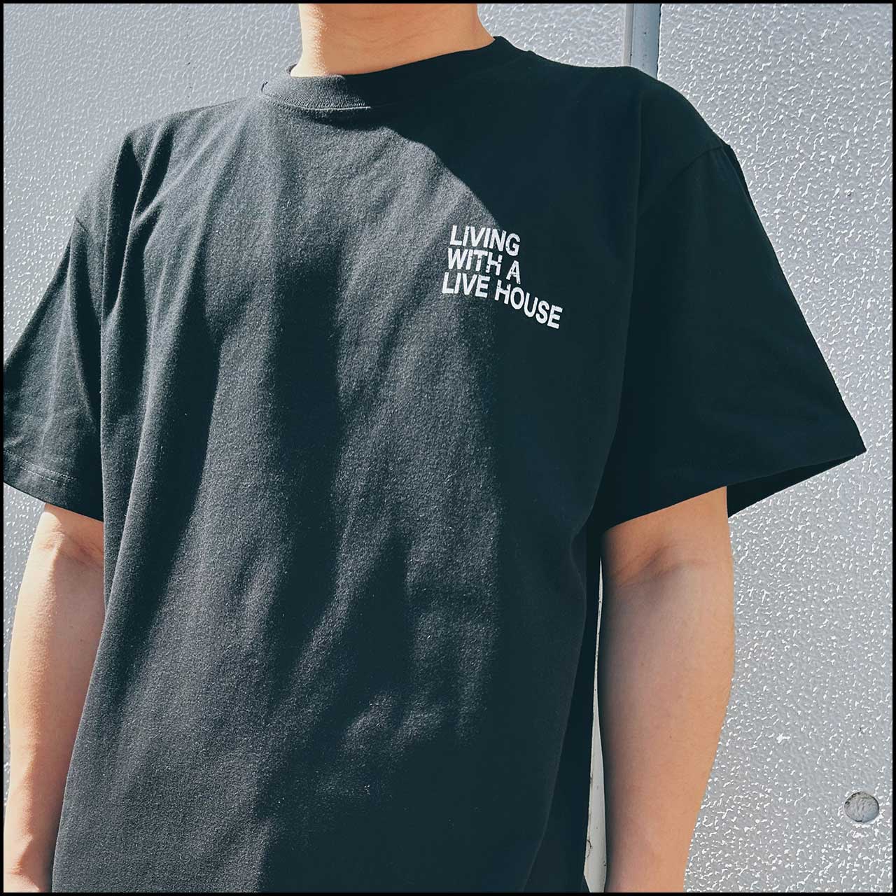 Live photo Tee