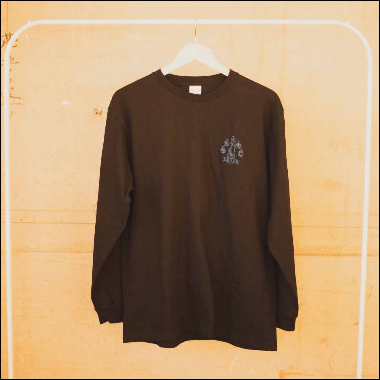 刺繍ロングTシャツ（ブラック）