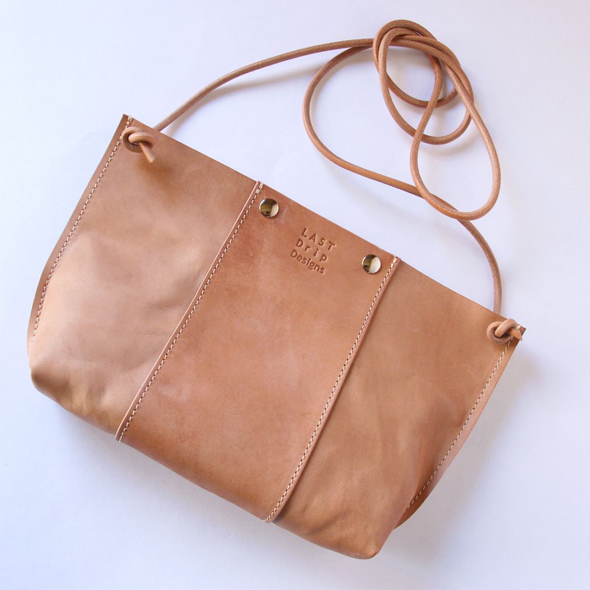 【 本ヌメ革 牛革 ポシェット Sサイズ 】 パネルライン サコッシュポシェット ／ ショルダーバッグ ・ cowhide カウハイド レザー 本革 ｜ 経年変化 おすすめ nfl hnd