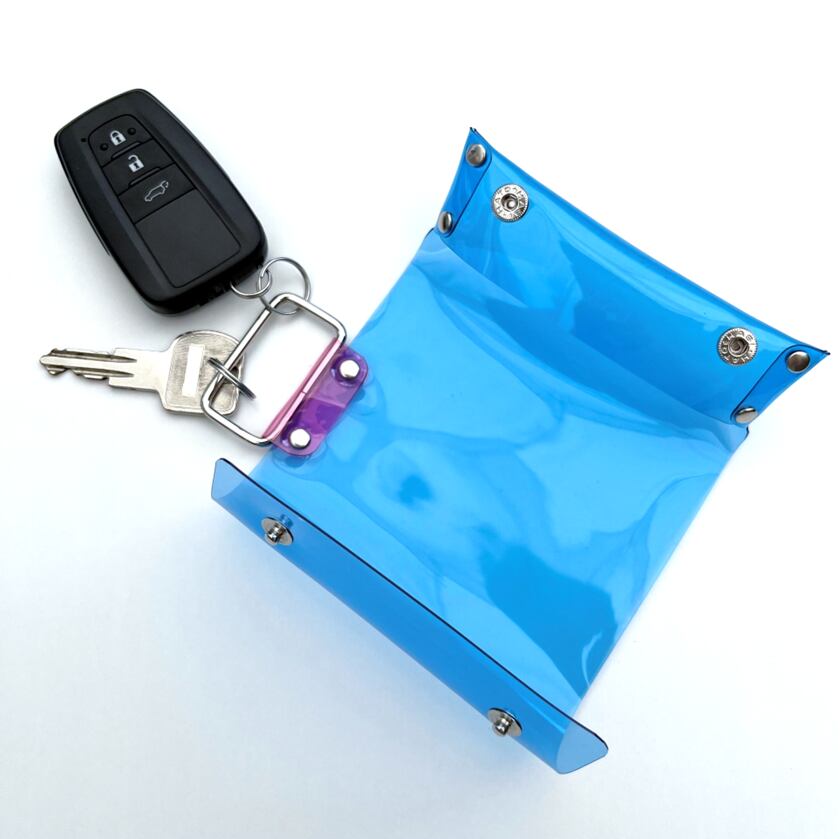 【 オーロラ 三つ折り キーケース 】 ダブルホック 3つ折り キーケース ／ スマートキー ・ 虹色 防水 ビニール PVC ｜ フェス アウトドア レジャー おすすめ acp pst