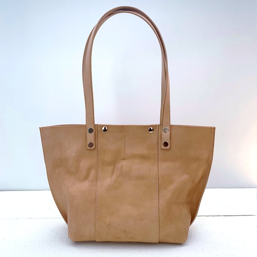 本ヌメ革 牛革 トートバッグ 】 パネルライン トートバッグ （ A5 