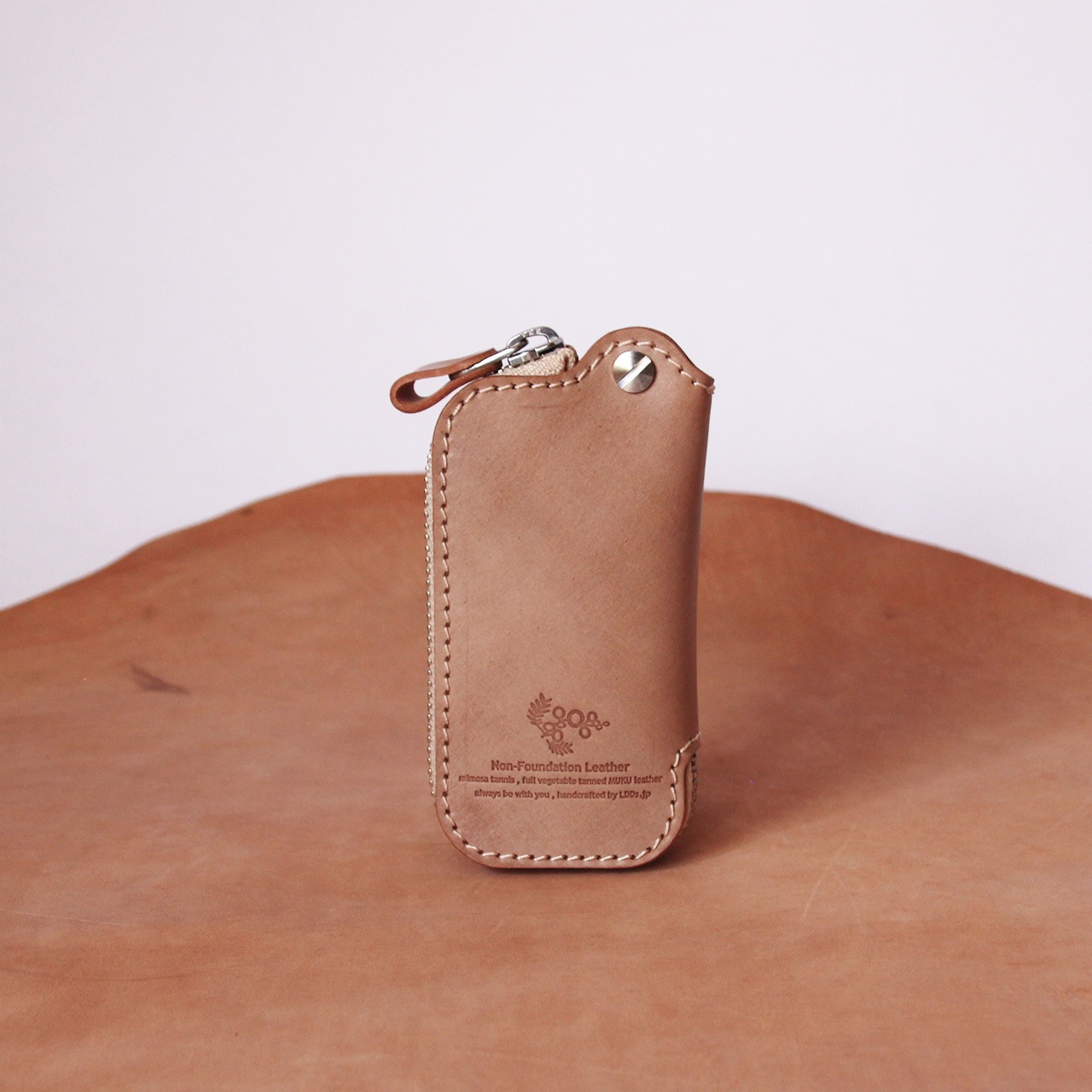 【 完売 次回無し 本ヌメ革 デットストック 馬革 ファスナー キーケース スリム 1点物 】 限定品 J字ZIPキーケース ／ スマートキー ・ コードバン cordovan 本革 ｜ 経年変化 おすすめ nfl pst 003