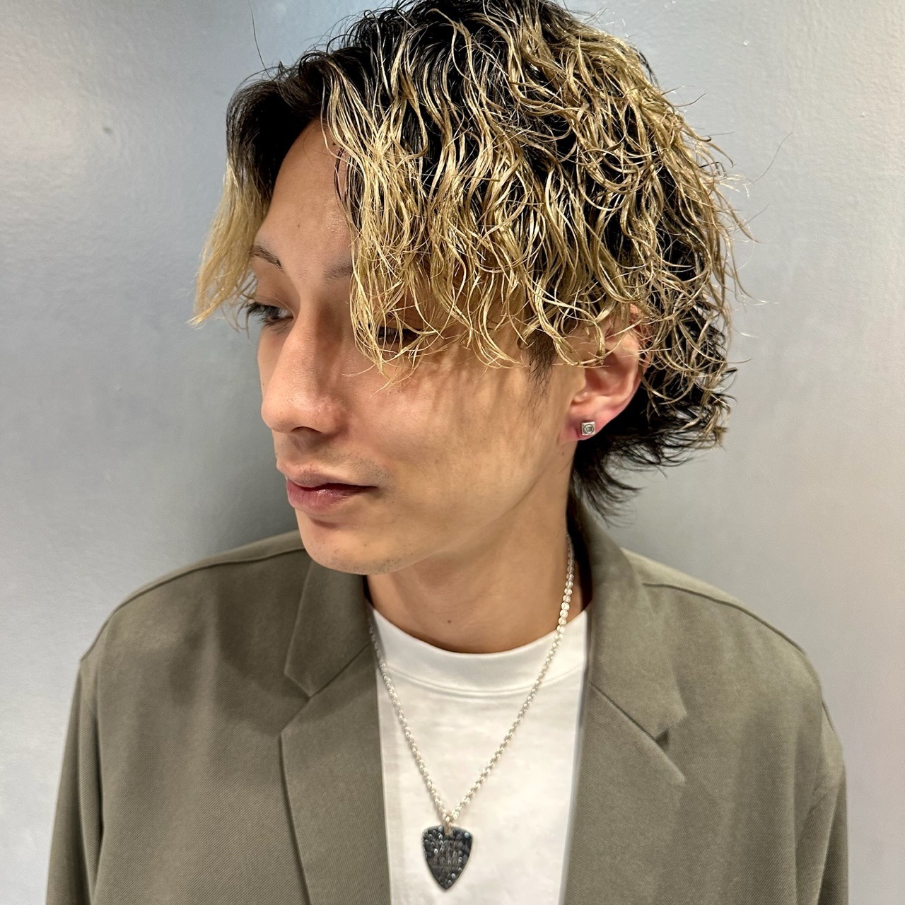 サーティーンアミュレットピアス《BDSE-013/K18P》の写真