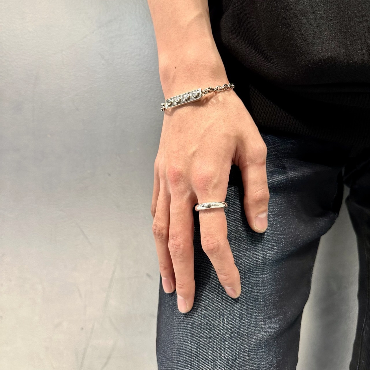 サーティーンアミュレットリング《BDSR-013》の写真