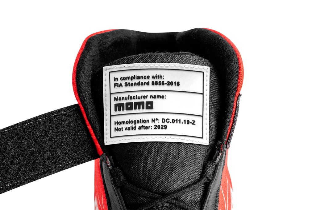 ڥȥåȡۡFIA8856-2018ǧMOMO졼󥰥塼 CORSA LITE