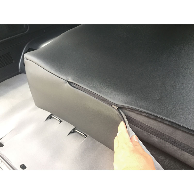 リアシート ポップアップカバー