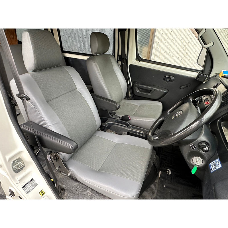 タウンエース フロントシートアームレスト 無段階タイプ