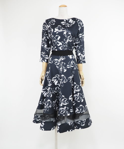 社交ダンス｜社交ダンス衣装・フラメンコ・ベリーダンス｜レイリーナ