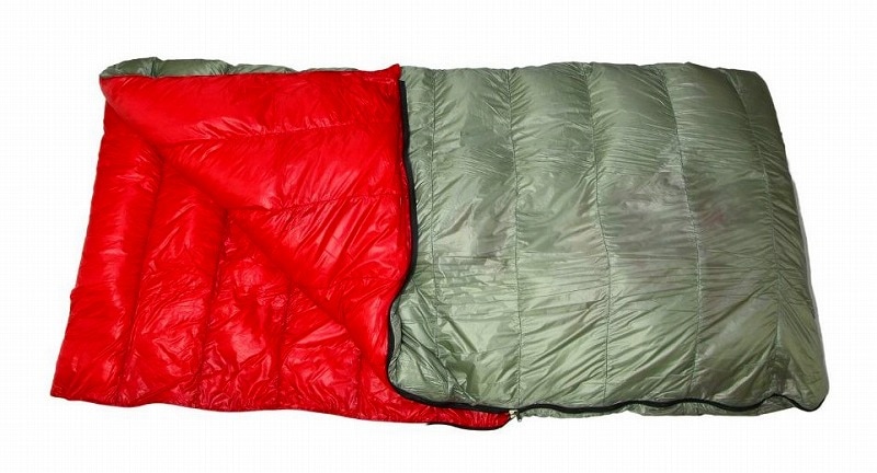NATAL DESIGN × NANGA × GO OUT 封筒型寝袋 ネイタルデザイン × ナンガの新作は、 軽量生地と上質ダウンで