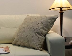 クッション  イタリア製 本皮 本皮 総革 革 総皮 皮 座布団 背当て ソファ ソファー シート 本革 本皮 cu2-55-156 アイボリー  ソファ おすすめ 家具 北欧 インテリア おしゃれ