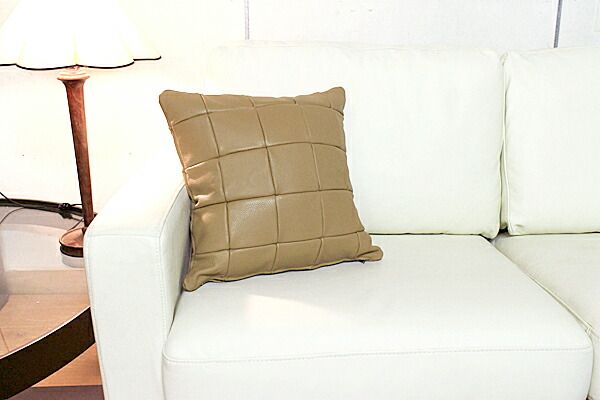 クッション イタリア製 本皮 厚革 本皮 総革 革 総皮 皮 座布団 背当て ソファ ソファー シート cu3b-45-m008 キャメル  ソファ おすすめ 家具 北欧 インテリア おしゃれ