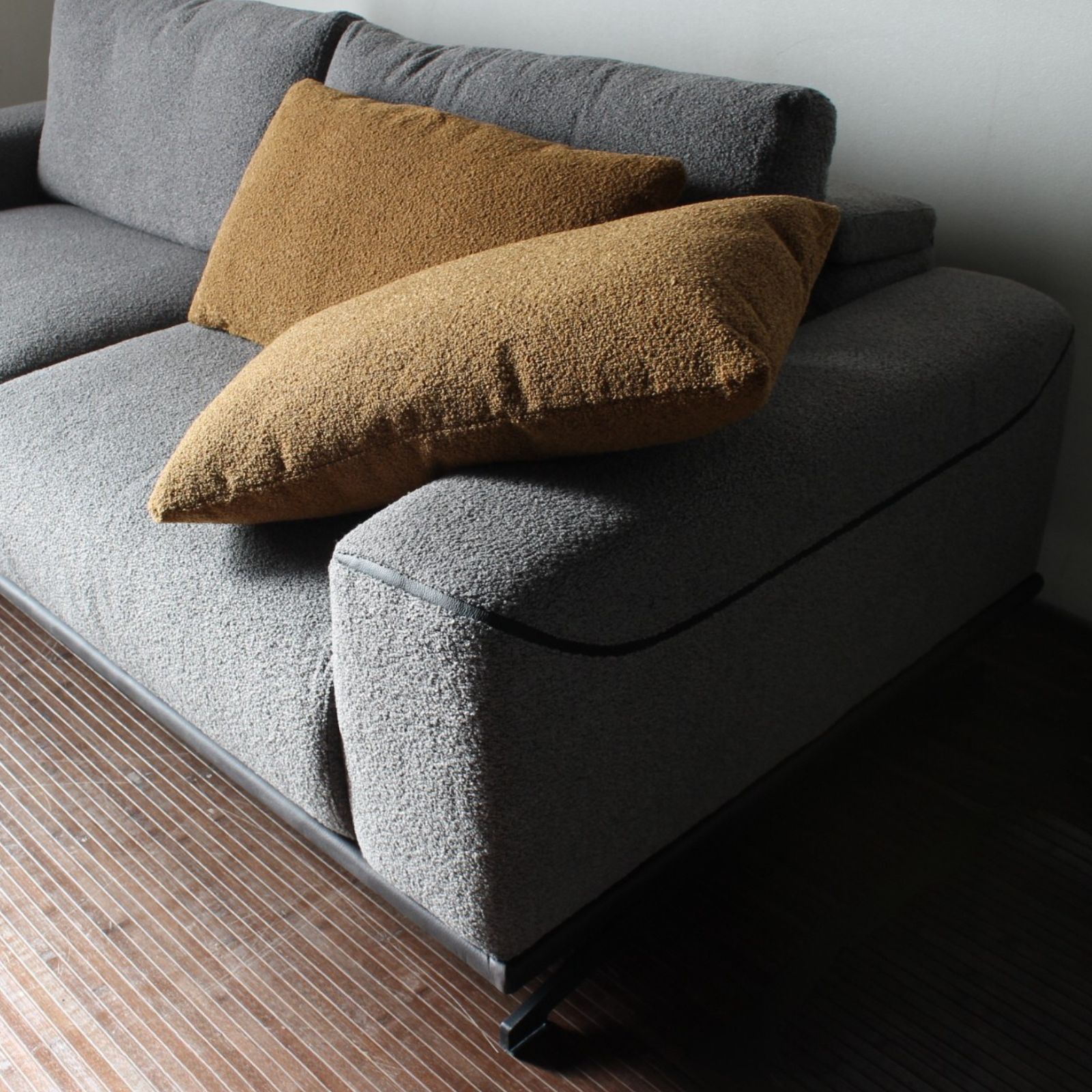 ソファー ソファ 3人掛けソファ 2人掛けソファ コンパクト ローバック ハイバック シンプル ワイドシート モダン ブークレ生地 布地 合成皮革 北欧風 おしゃれ Amabile アマービレ 選べる3サイズ 幅195/175/155cm