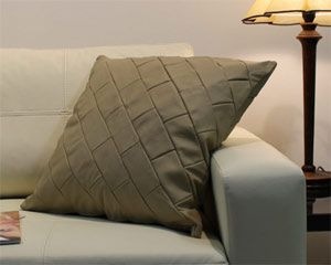 クッション  イタリア製 本皮 本皮 総革 革 総皮 皮 座布団 背当て ソファ ソファー シート 本革 本皮 cu2-55-666 ベージュ ソファ おすすめ 家具 北欧 インテリア おしゃれ