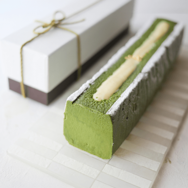 宇治抹茶のテリーヌ ロング　　　　　オリジナル抹茶 万丈の蒼使用
