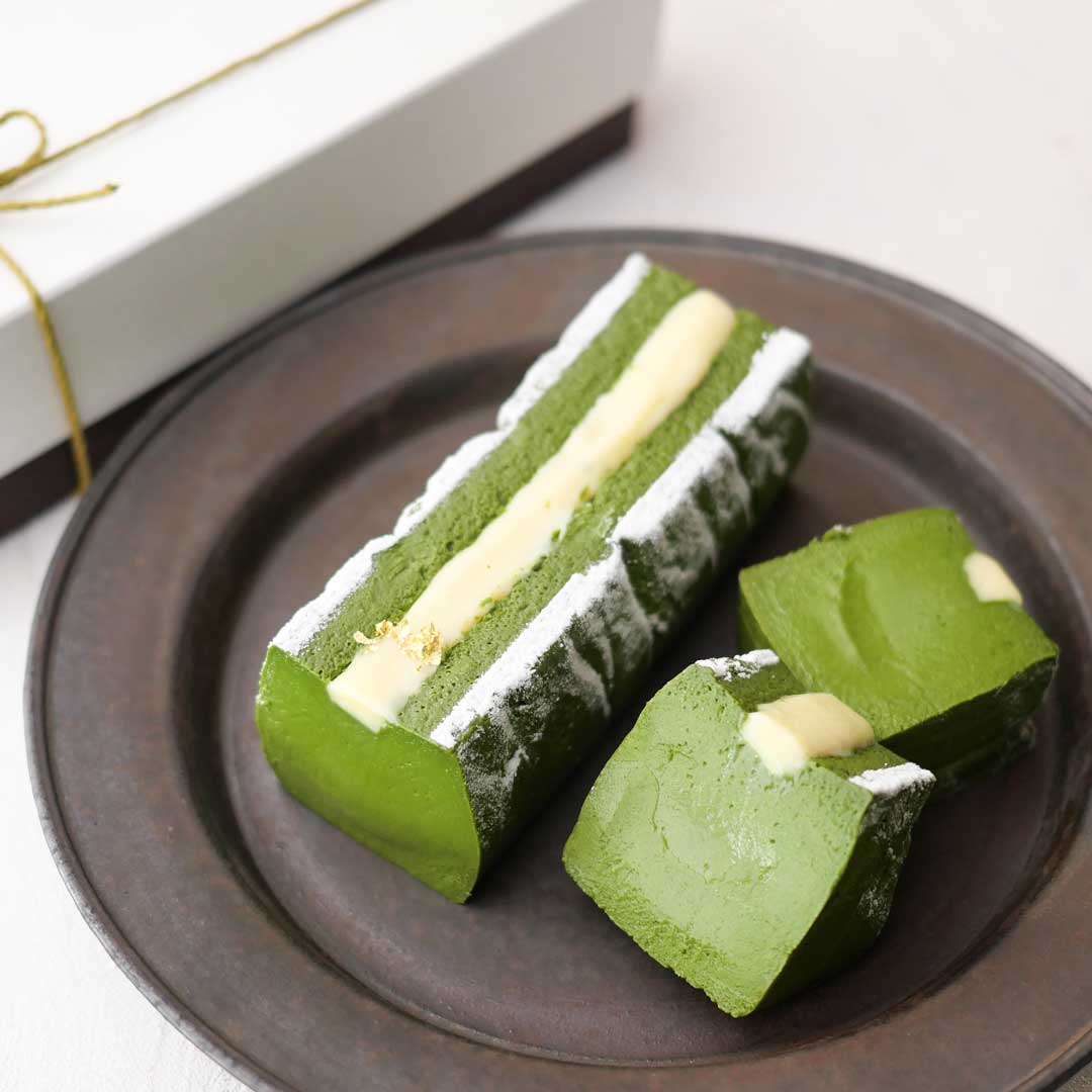 宇治抹茶のテリーヌ ロング　　　　　オリジナル抹茶 万丈の蒼使用
