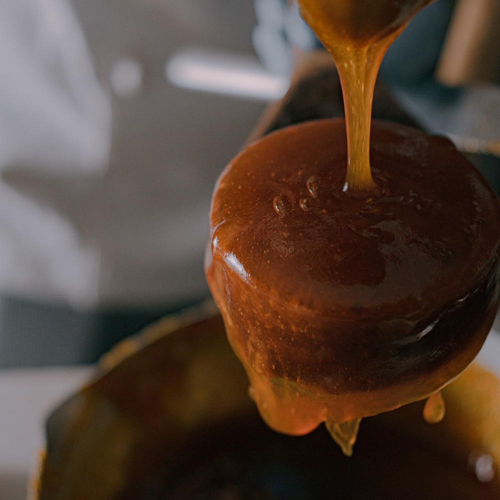 ザッハトルテ　L　（直径14cm）