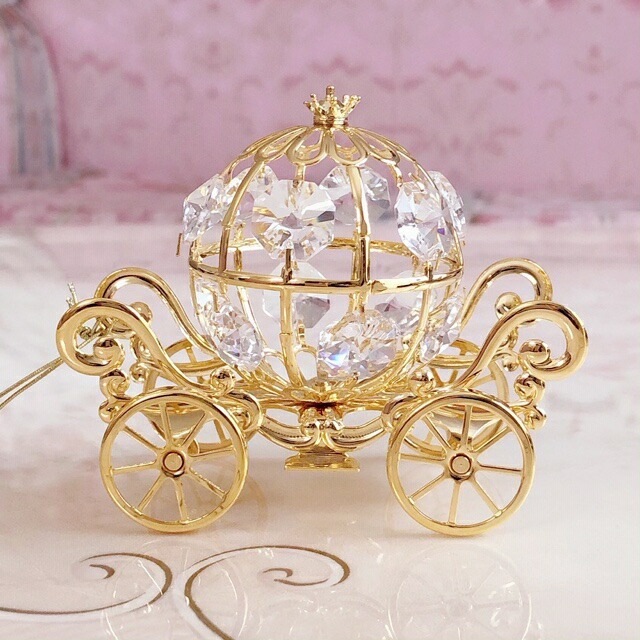 スワロフスキー　馬車　【キラキラ小物　インテリア雑貨　置物　ギフト　プレゼント　お祝い　プリンセス】