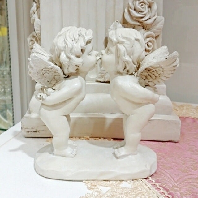 キスエンジェル　ガーデニングレジン　【薔薇雑貨　天使雑貨　エンゼル　天使　プリンセス　ロココ　置物　エクステリア　お祝い　プレゼント】